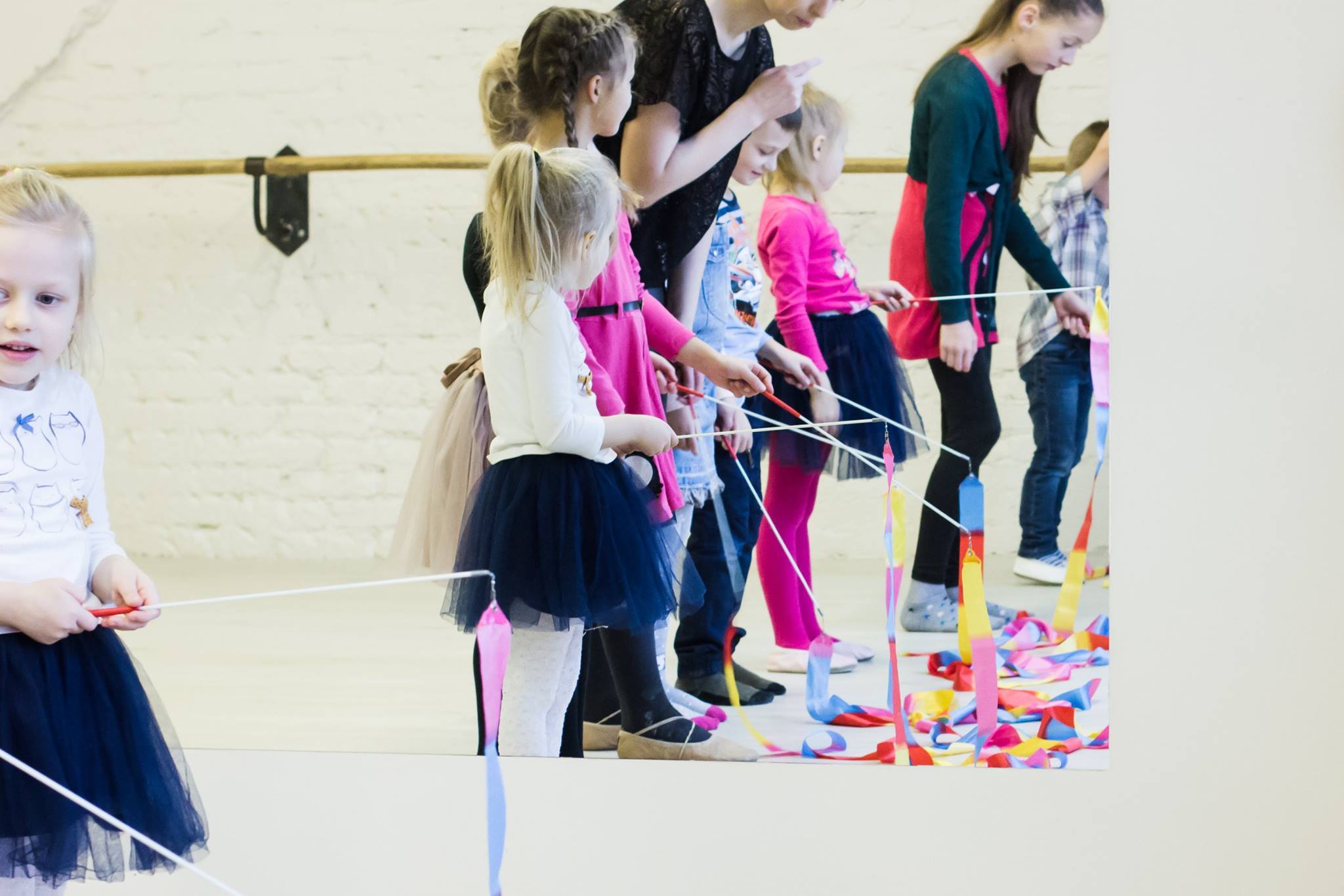 2018-06-05 Vaikų gimtadienio idėjos – su šokiais ir gimnastika Šokių studijoje “Ballare Loft”